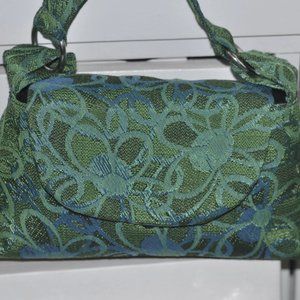 Kim White Designer Handbag green and blue daisy print